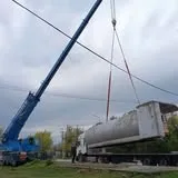 Žeriavnícke práce na stavbe v okolí Nitry